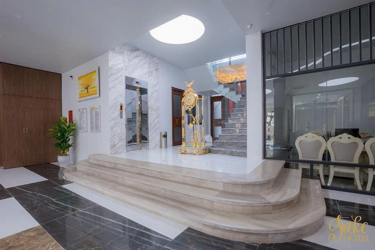 Sake Hotel Nha Trang 3*,