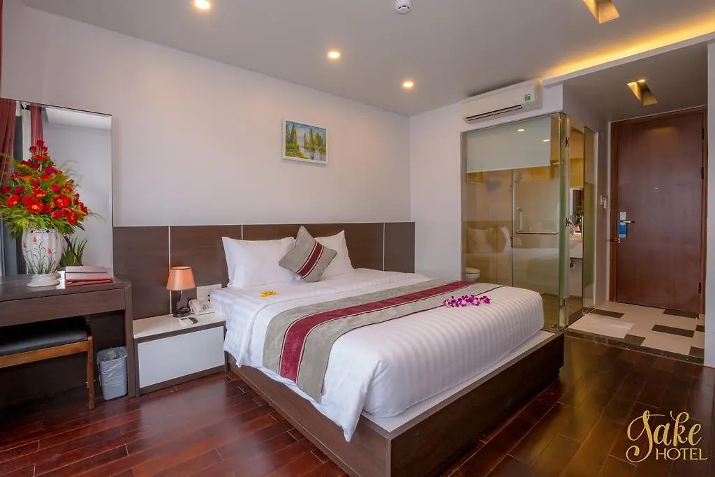 Sake Hotel Nha Trang 3*,